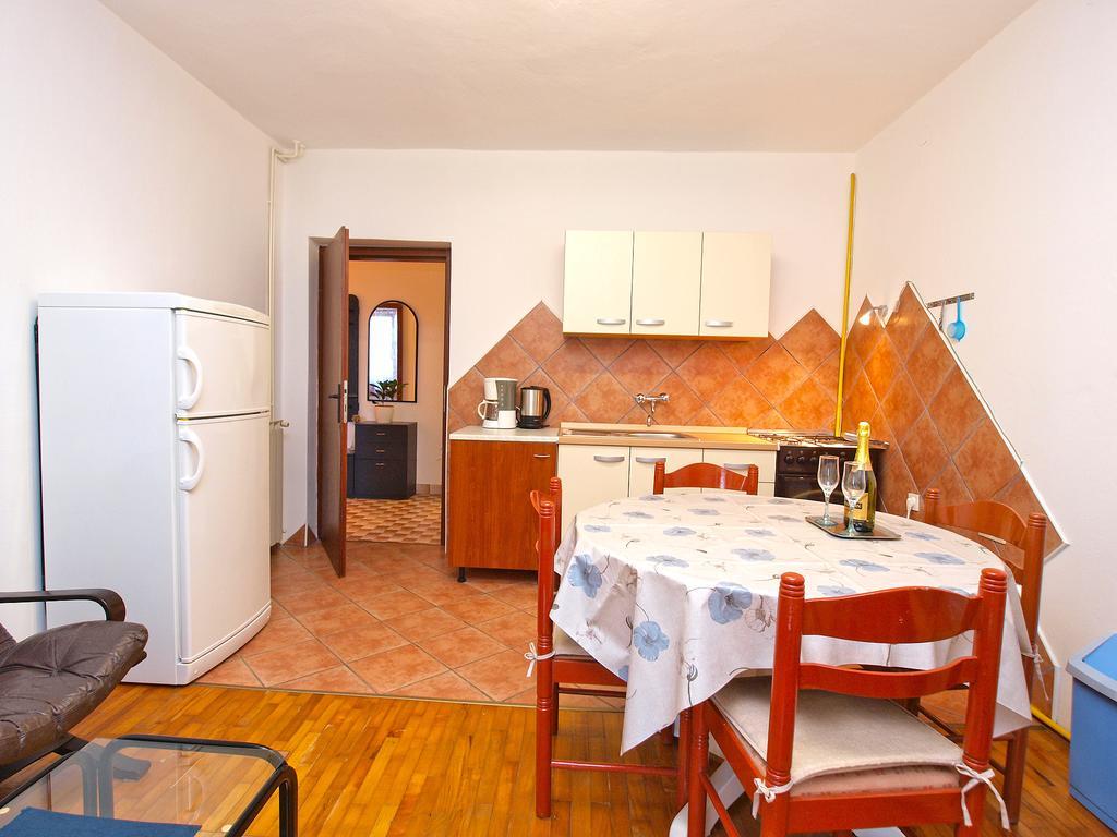 Apartments Dragica 929 Fažana Esterno foto