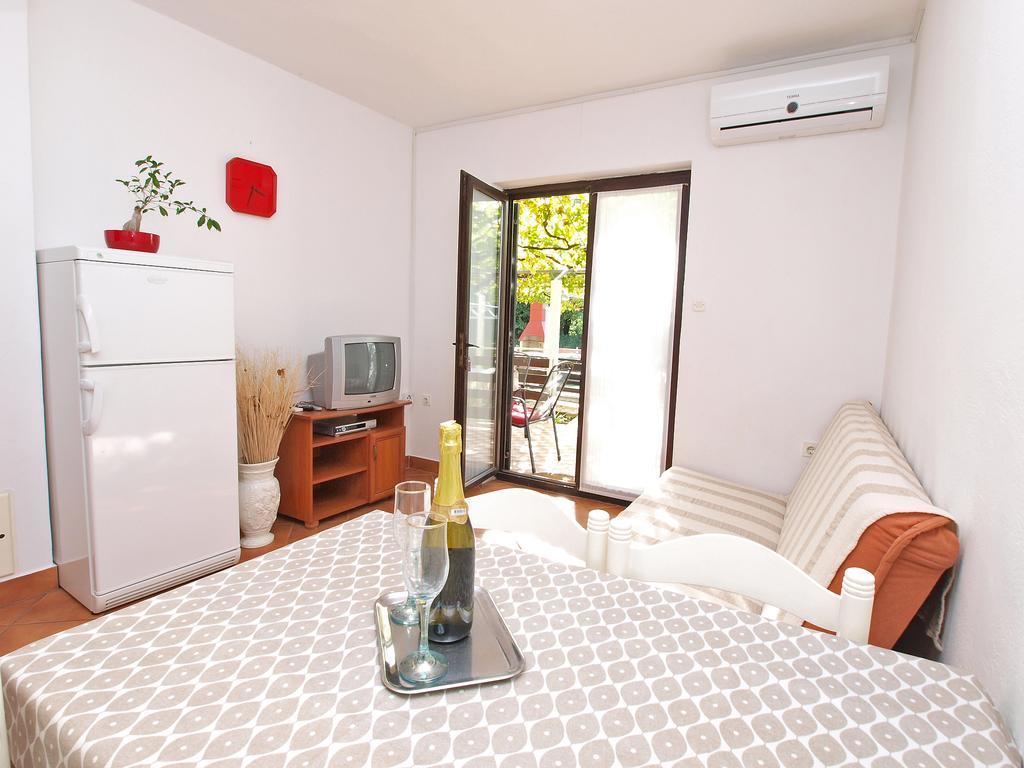 Apartments Dragica 929 Fažana Esterno foto