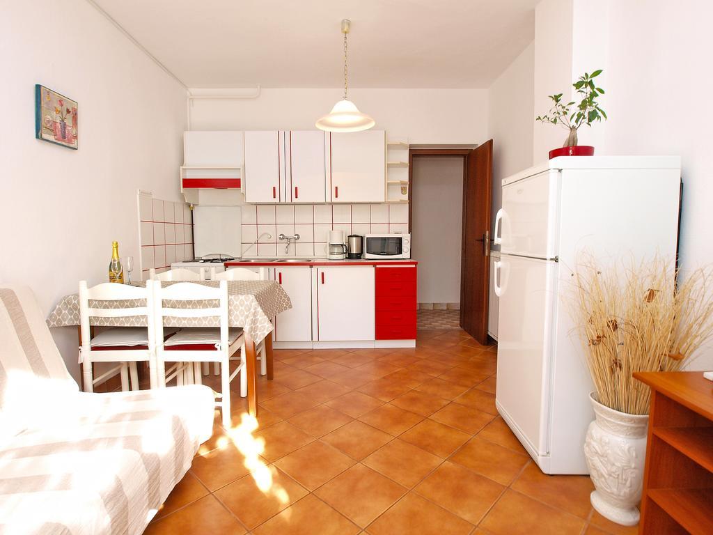 Apartments Dragica 929 Fažana Esterno foto