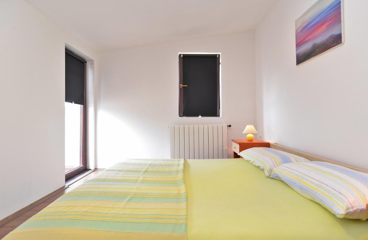 Apartments Dragica 929 Fažana Esterno foto