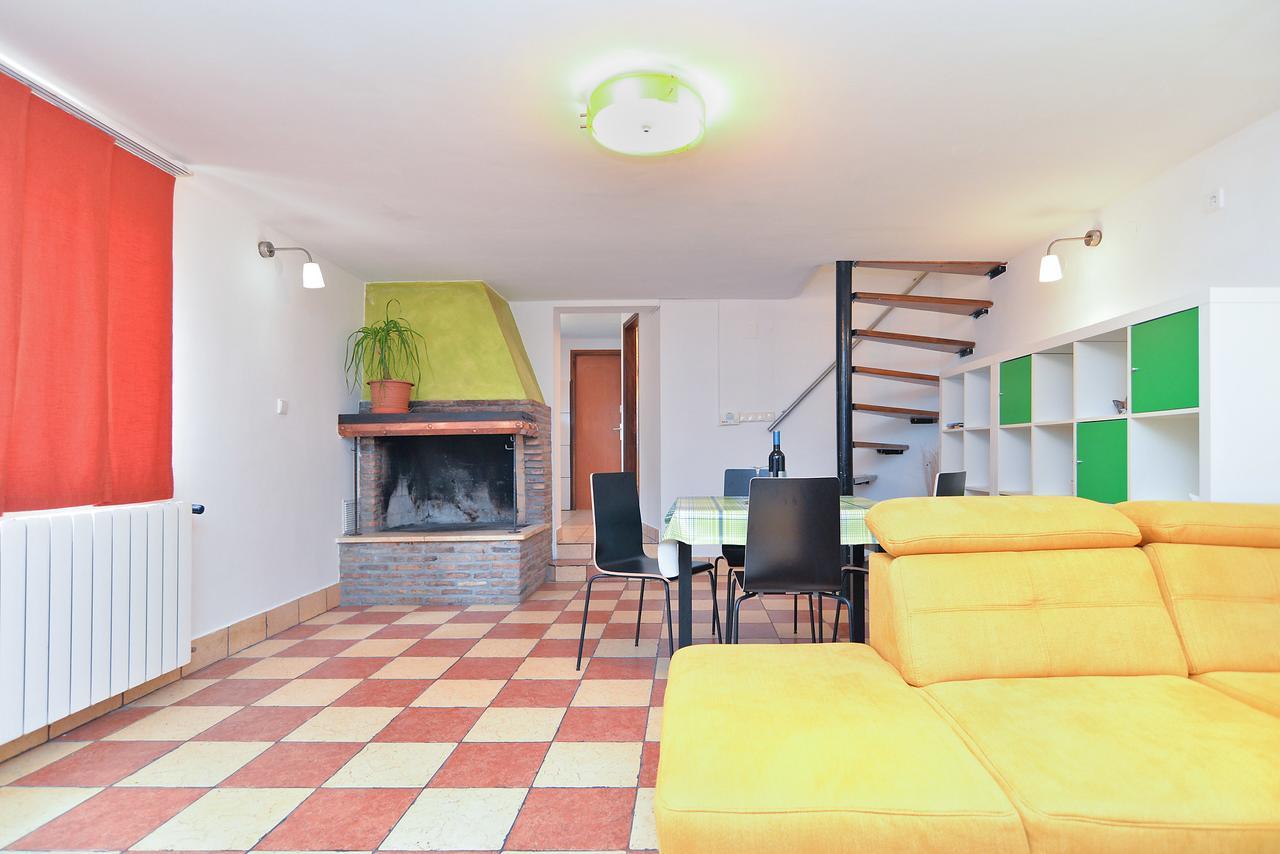 Apartments Dragica 929 Fažana Esterno foto